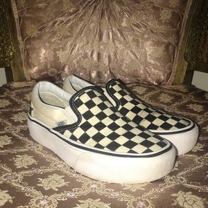 Vans Classic Slip-On Platform in Checkerboard